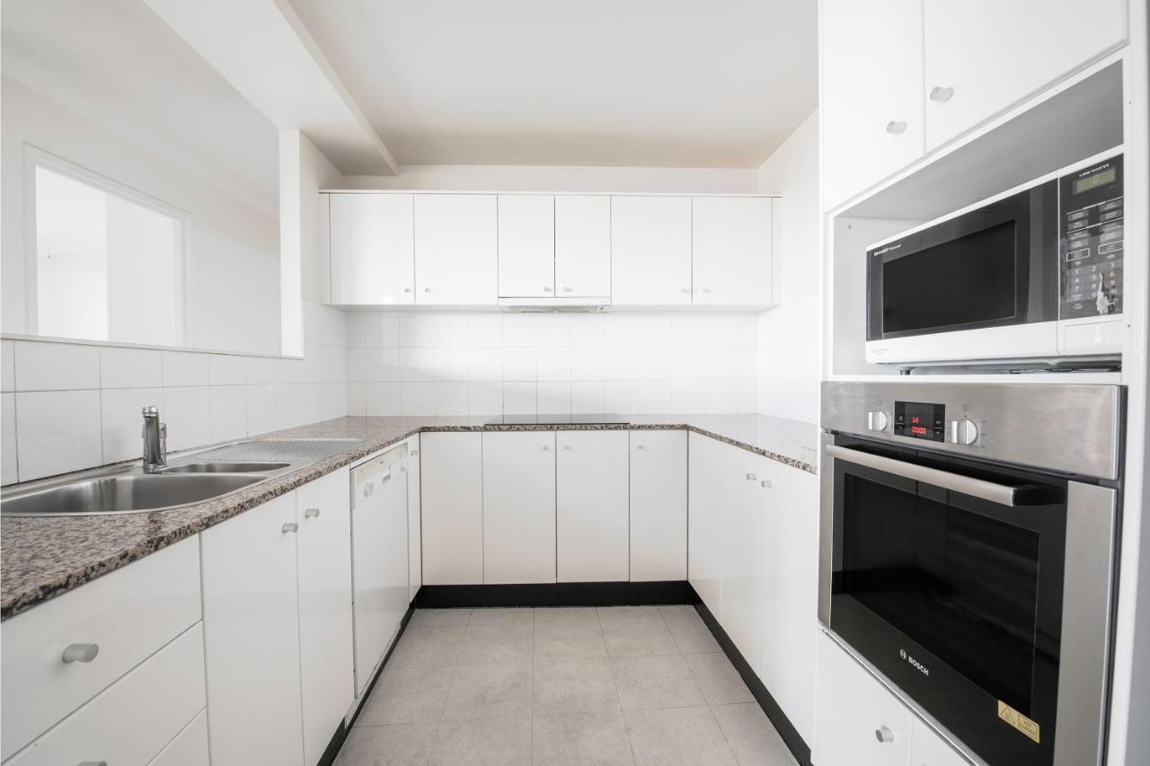 Breakfree Capital Tower Apartments Camberra Exterior foto