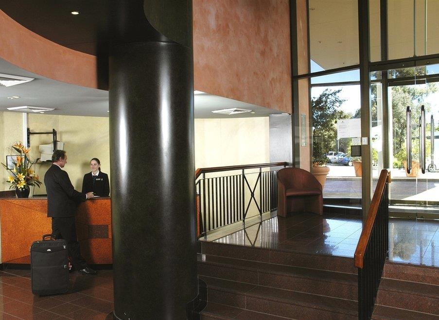 Breakfree Capital Tower Apartments Camberra Interior foto