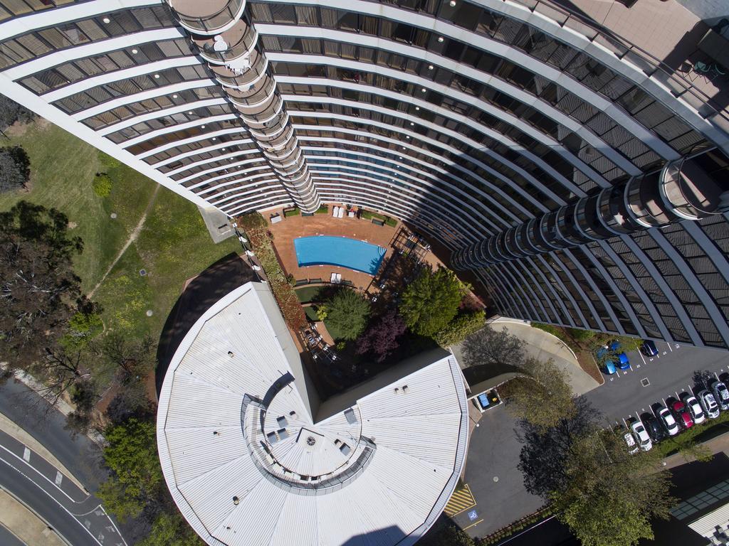 Breakfree Capital Tower Apartments Camberra Exterior foto